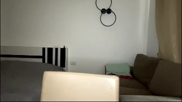 MauritaSpueler's cam snapshot