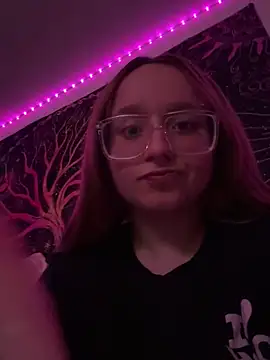 mommynxttie's cam snapshot