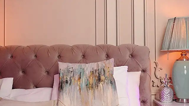 MayaVixxen live sex cam