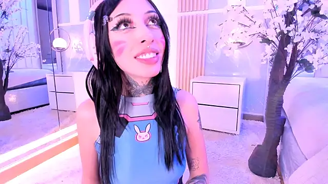 SalemBlackrose's cam snapshot