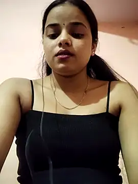 Ruchi_1's cam snapshot