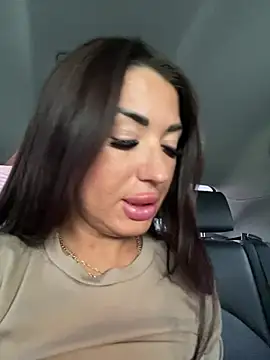 RuslanaXX live sex cam