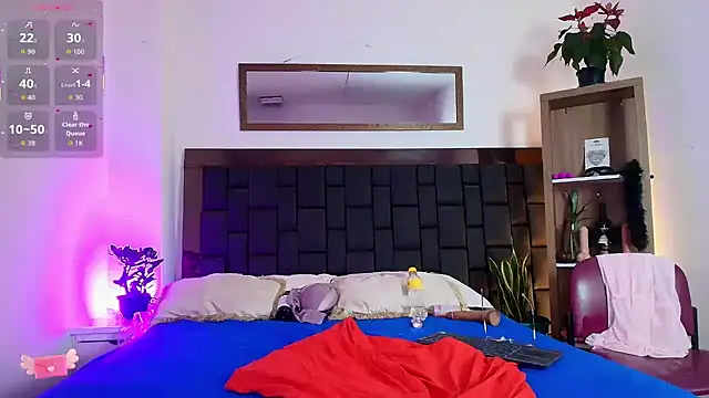 EllenaBoobs_'s cam snapshot