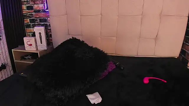 meelanyharux303av's cam snapshot