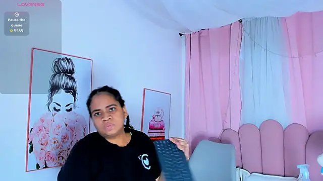 PaolaB_g's cam snapshot