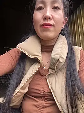 Huong-Ly's cam snapshot