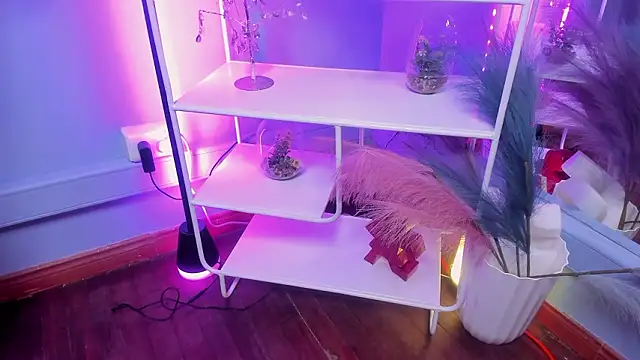 KathiaSaenz_'s cam snapshot