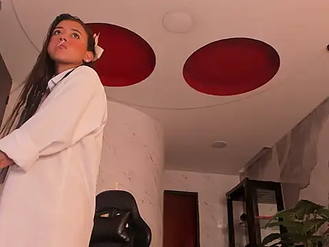 lili_mint_tf's cam snapshot