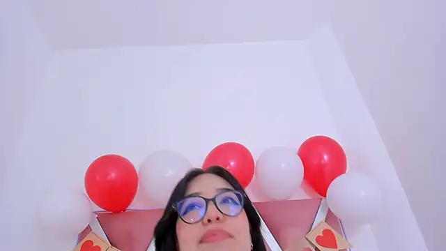 ninameduxx's cam snapshot