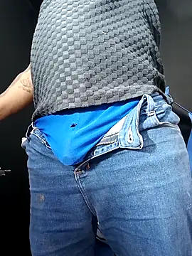 DickMasterfindom live sex cam