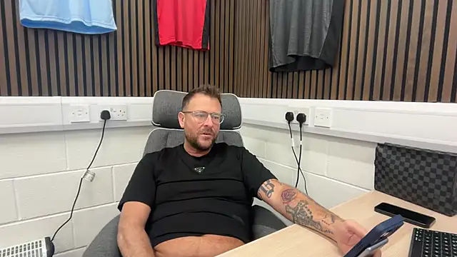 bilf1978's cam snapshot