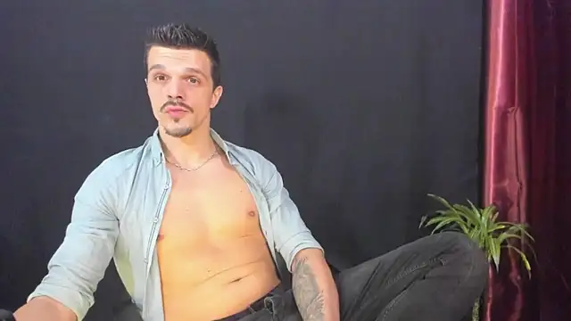 DonyBrown live sex cam