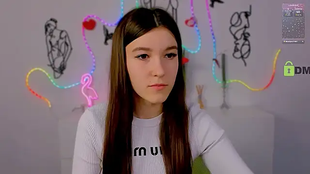 elis_sunny's cam snapshot