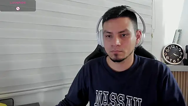 Rick_Adams's cam snapshot