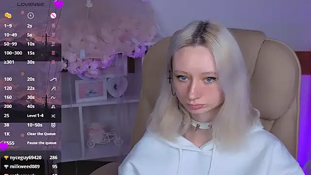 Katia_Kim live sex cam