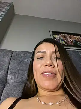 martina_contreras's cam snapshot