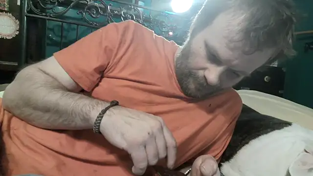 charactrzero's cam snapshot