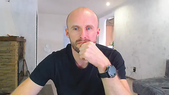 DoctorAlexx's cam snapshot