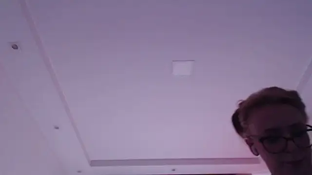 welliza's cam snapshot