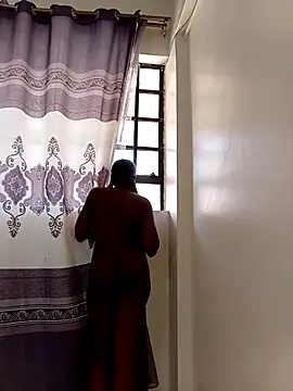 DaisyHarperr live sex cam