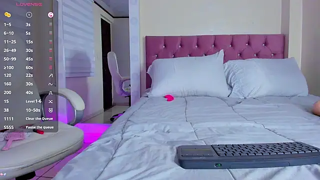 isaa_19 live sex cam