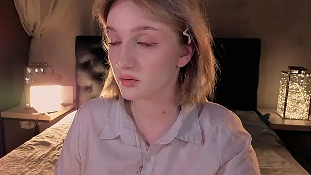 ELLIEJAY live sex cam