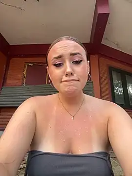 KiraSunshine's cam snapshot