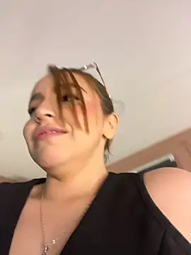 amber_price's cam snapshot