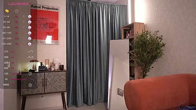 Pheromoon live sex cam