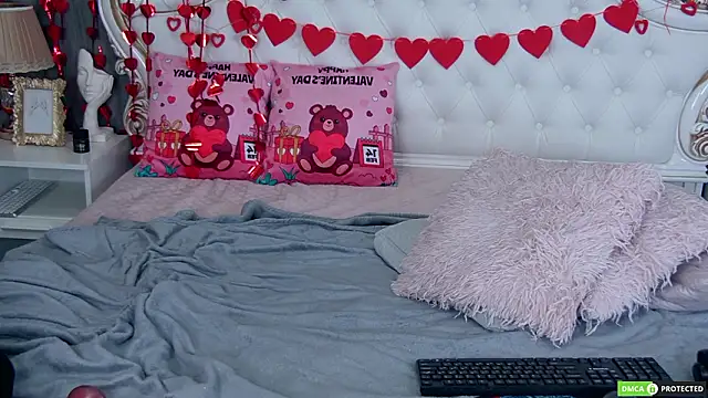 EmmaWarren's cam snapshot