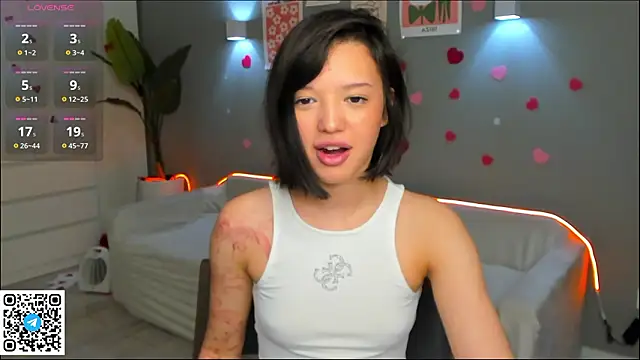 RikoAsada live sex cam