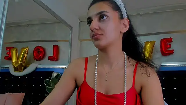 YasmineDelight's cam snapshot