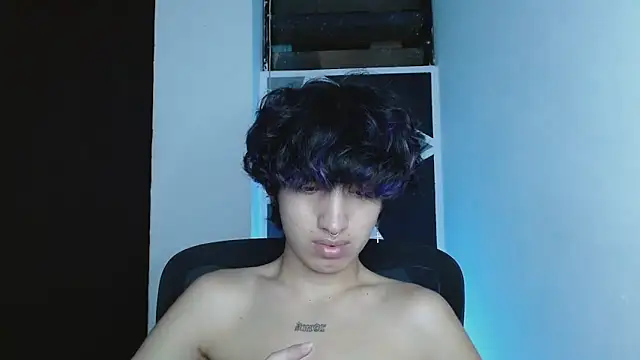 littlextreme live sex cam