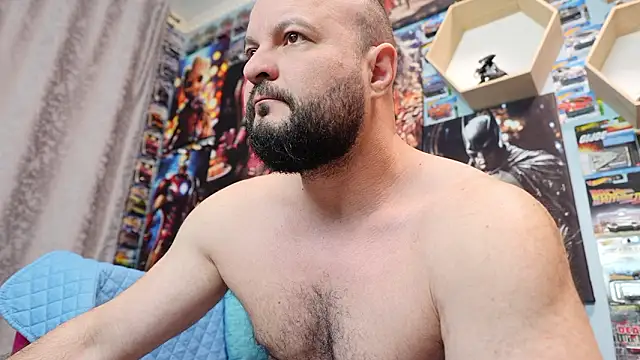 Muscle_Bear live sex cam