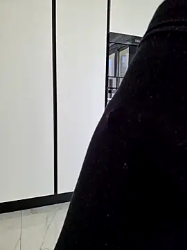 Luna_Veil live sex cam