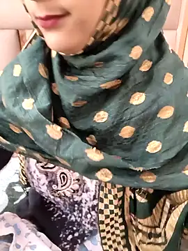 Indian-Aleena's cam snapshot