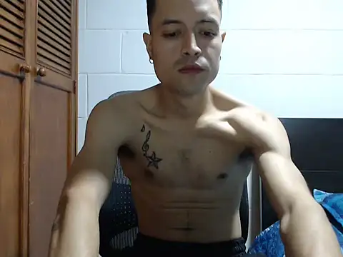 dimitriquiet05 live sex cam