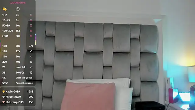 cathalina_ortiz's cam snapshot