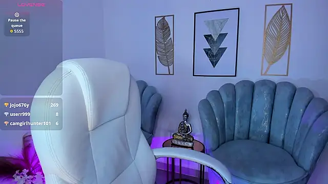 zharaa_fox live sex cam