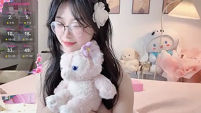 Luminous4173 live sex cam