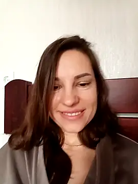 She-Moon's cam snapshot