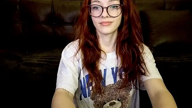 MiaRouge's cam snapshot