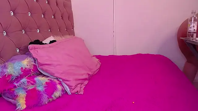 miafuegolatino's cam snapshot