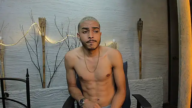 MarcusRain_ live sex cam