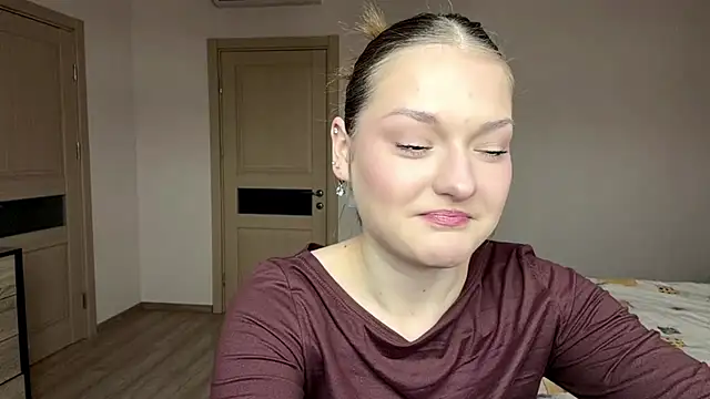 Milayouknow's cam snapshot