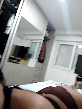 lauris250530's cam snapshot