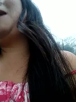 lusy-00 live sex cam