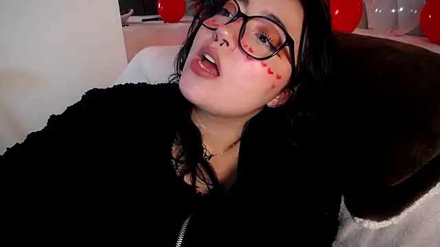 Miss_Loise's cam snapshot