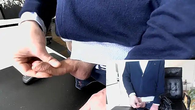 sperma_tributes live sex cam