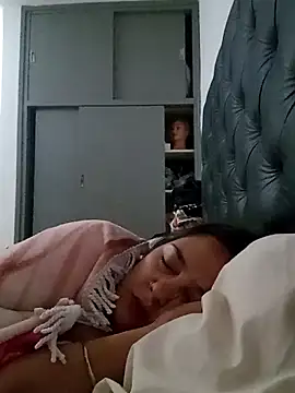 kuramaqueen's cam snapshot